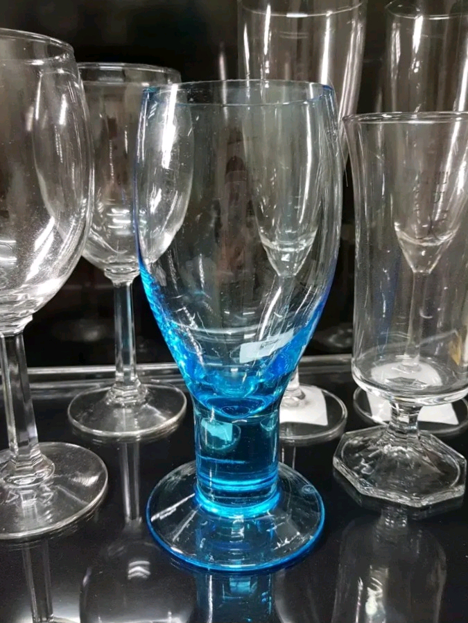 빈티지와인잔 라이트블루 유리컵 이미지