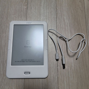 크레마 CERMA0660L 전자책 화이트 색상 이미지