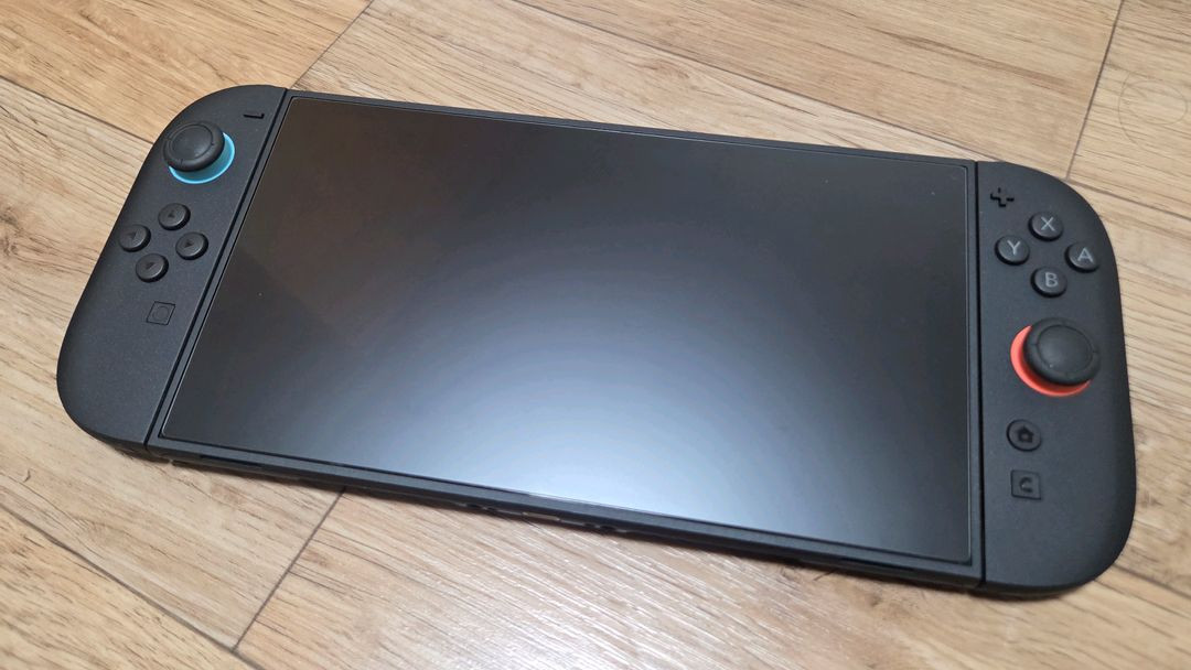 닌텐도 스위치 2 (액정 보호 필름 부착) 이미지