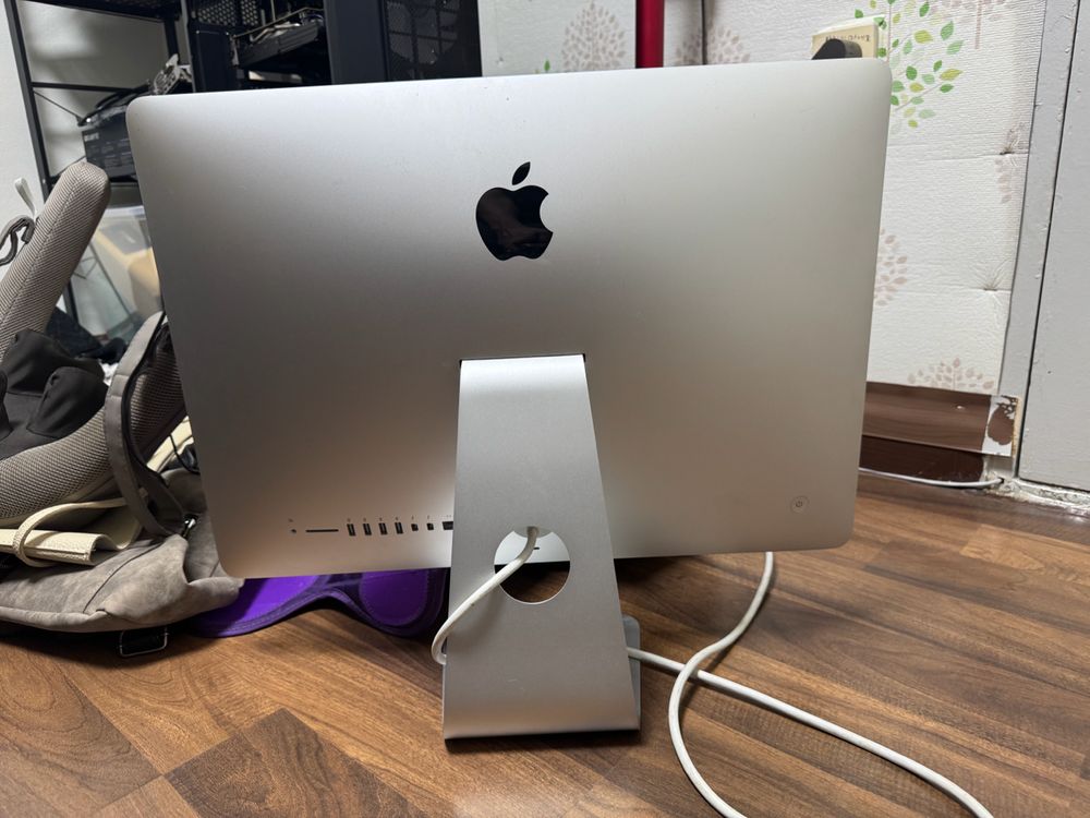 애플 아이맥 21.5인치 2013년형 이미지