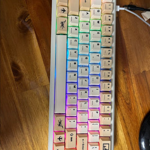 베놈 60he v2 rgb 7u 래피드트리거 판매합니다 이미지