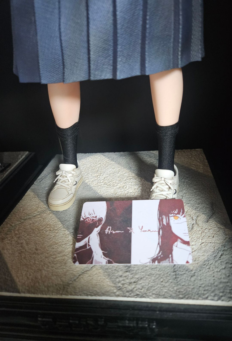 HERA 요루 체인소맨 레진 피규어 이미지