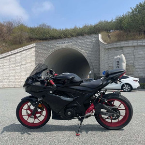 스즈키 gsx-r125 이미지