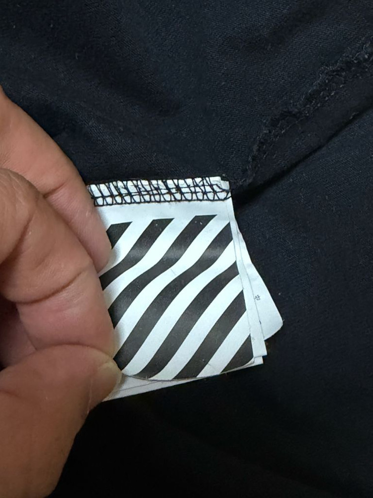 OFF WHITE 오프화이트 애어포트 테이프 긴팔 티셔츠 110XXL 이미지