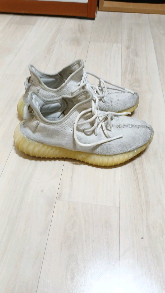 남성신발 아디다스 울트라 부스트 운동화 이미지