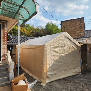 대형 이동식 자바라 천막 캐노피 그늘막 주차장 차양막 몽골텐트 방수 바퀴 창고 접이식 이미지