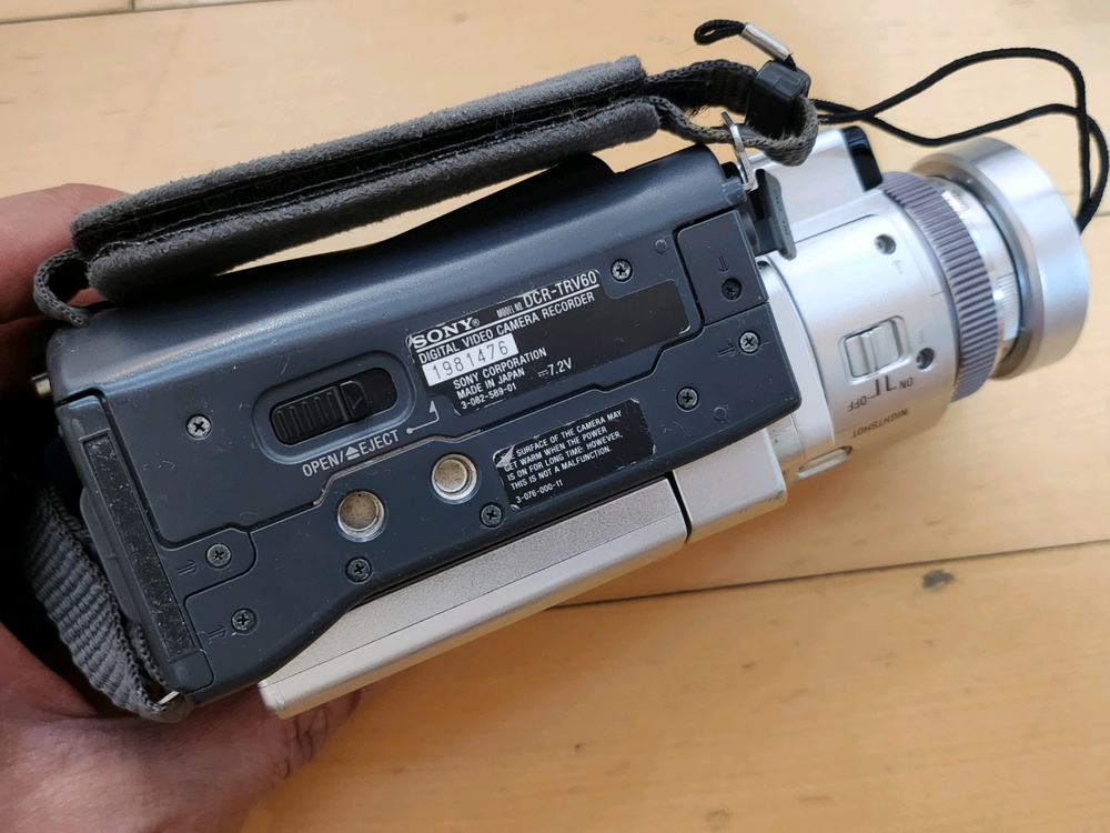 SONY 소니 국내 정발 DCR-TRV60 6mm 디지털 캠코더 카메라 이미지