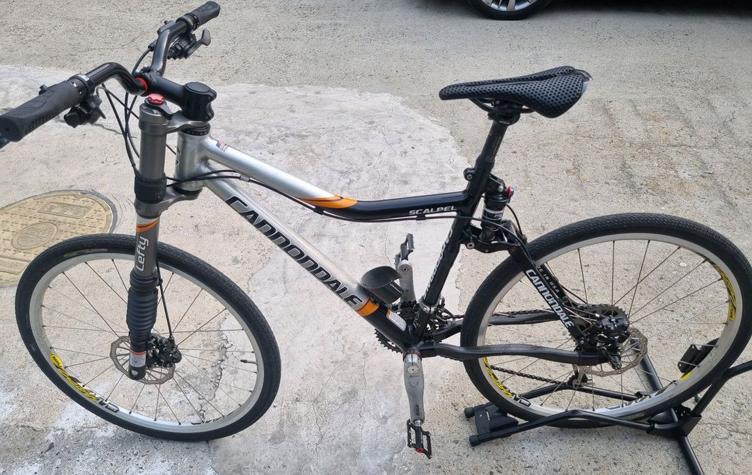 캐논데일 스카펠 mtb 자전거 팝니다 이미지
