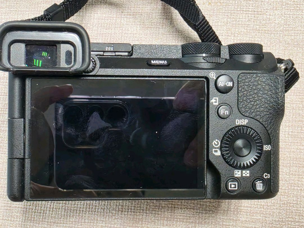 소니 a6700미러리스+ 16-50렌즈+SEL35f18 판매합니다 이미지