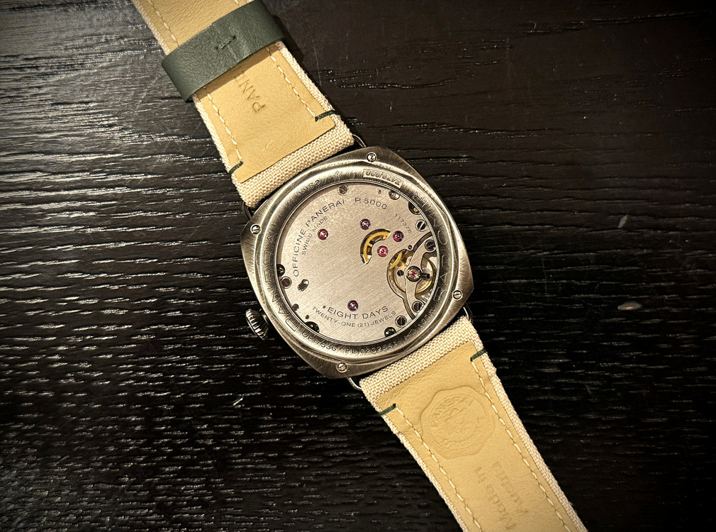 파네라이 라디오미르 캘리포니아 PAM 1349 판매합니다. 이미지