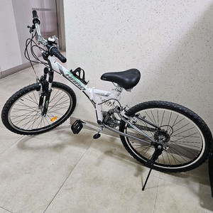 삼천리 24인치 접이식자전거 이미지