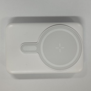 맥세이프 무선충전 보조배터리 대용량 10,000mah 이미지