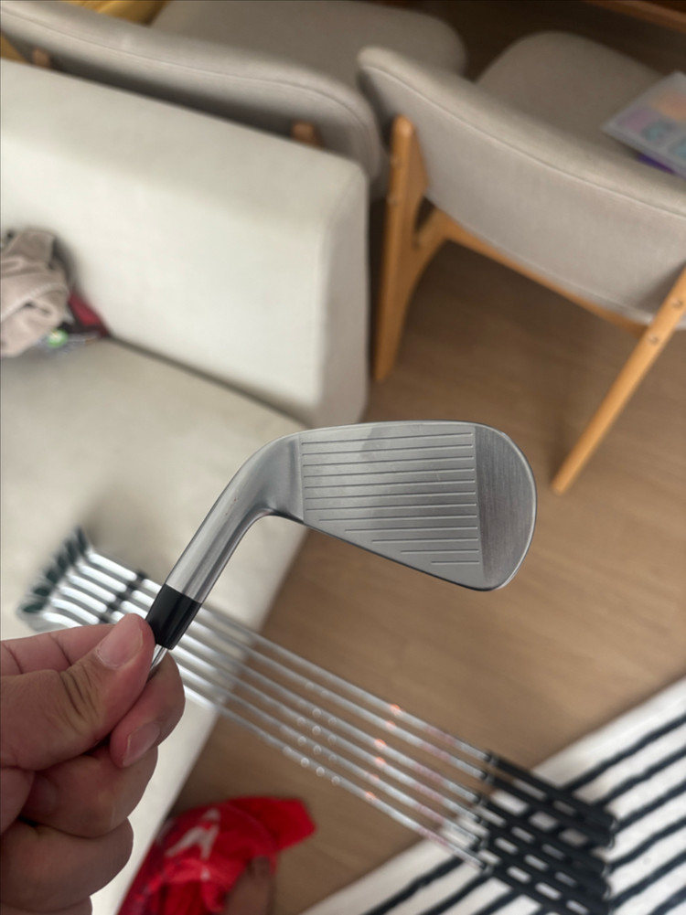 타이틀리스트 T200/T100 3세대 아이언세트 골프채 팝니다. 이미지