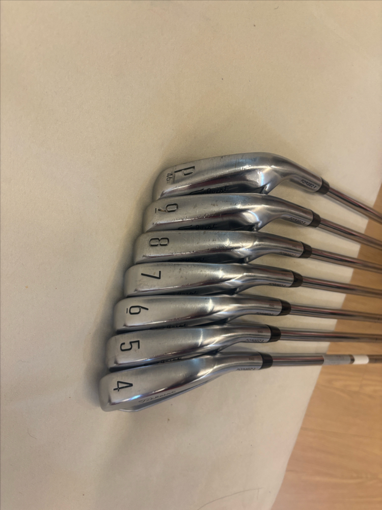 타이틀리스트 T200/T100 3세대 아이언세트 골프채 팝니다. 이미지