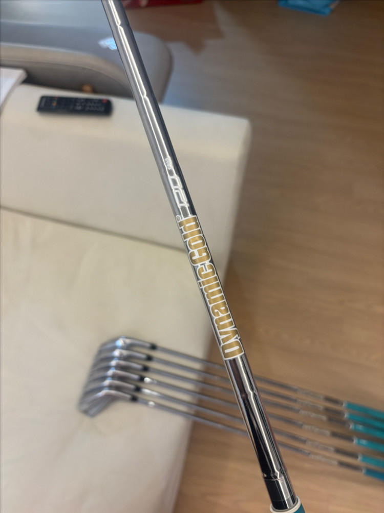 타이틀리스트 T200/T100 3세대 아이언세트 골프채 팝니다. 이미지