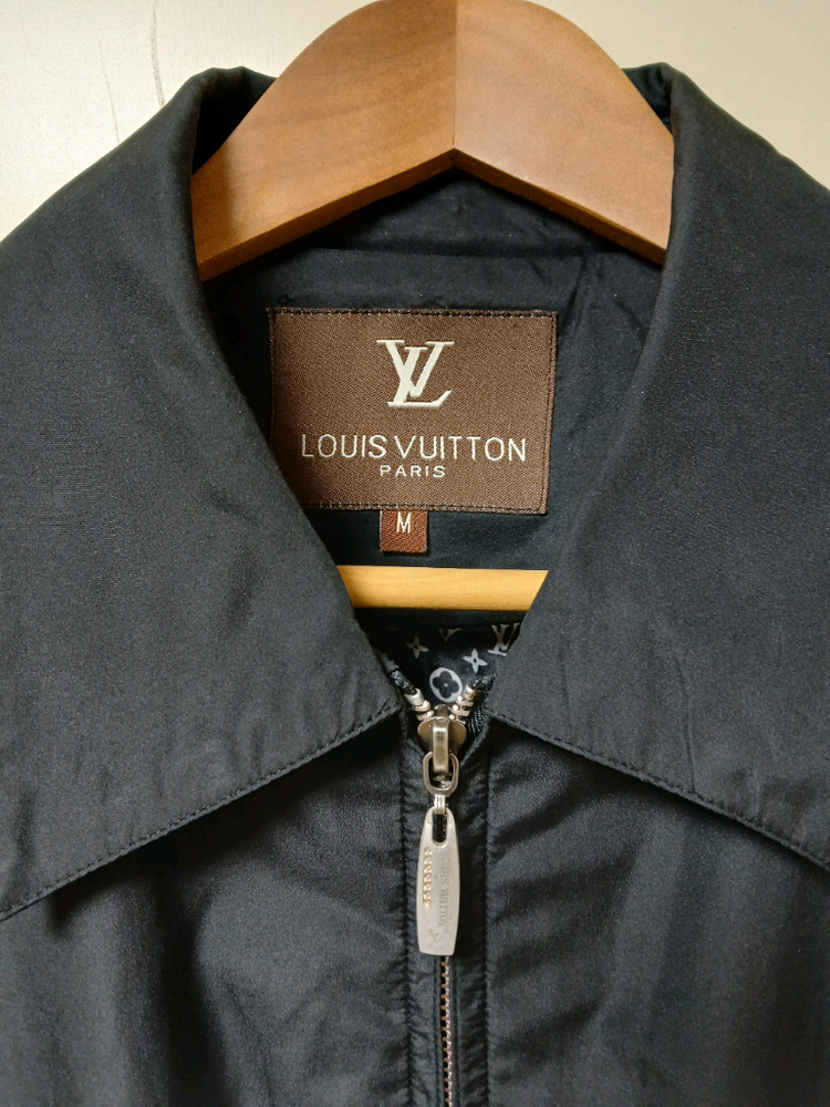 루이비통 자켓 이미지
