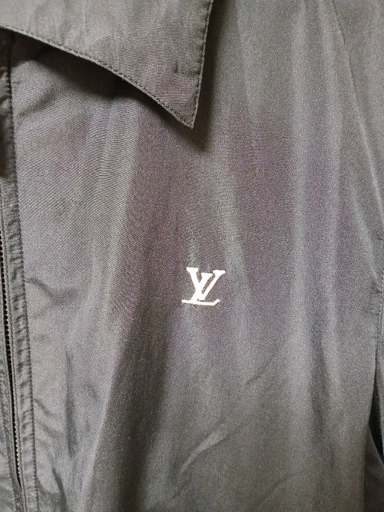 루이비통 자켓 이미지