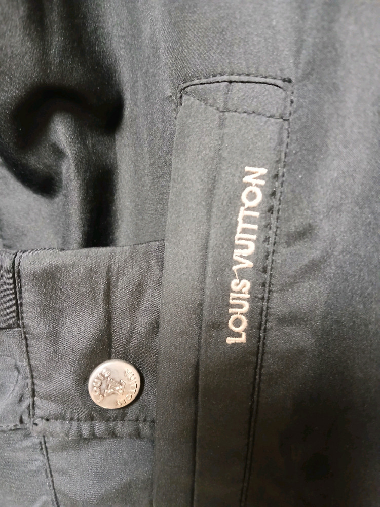 루이비통 자켓 이미지