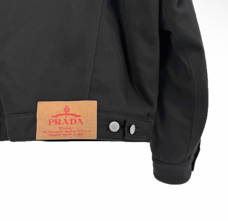 [L] 프라다 남성 삼각로고 불 데님 시어링 패디드 블루종 자켓 블랙 이미지