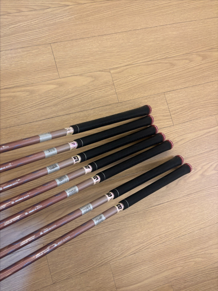 젝시오 1300k 여성용 골프채 풀세트 팝니다. 이미지