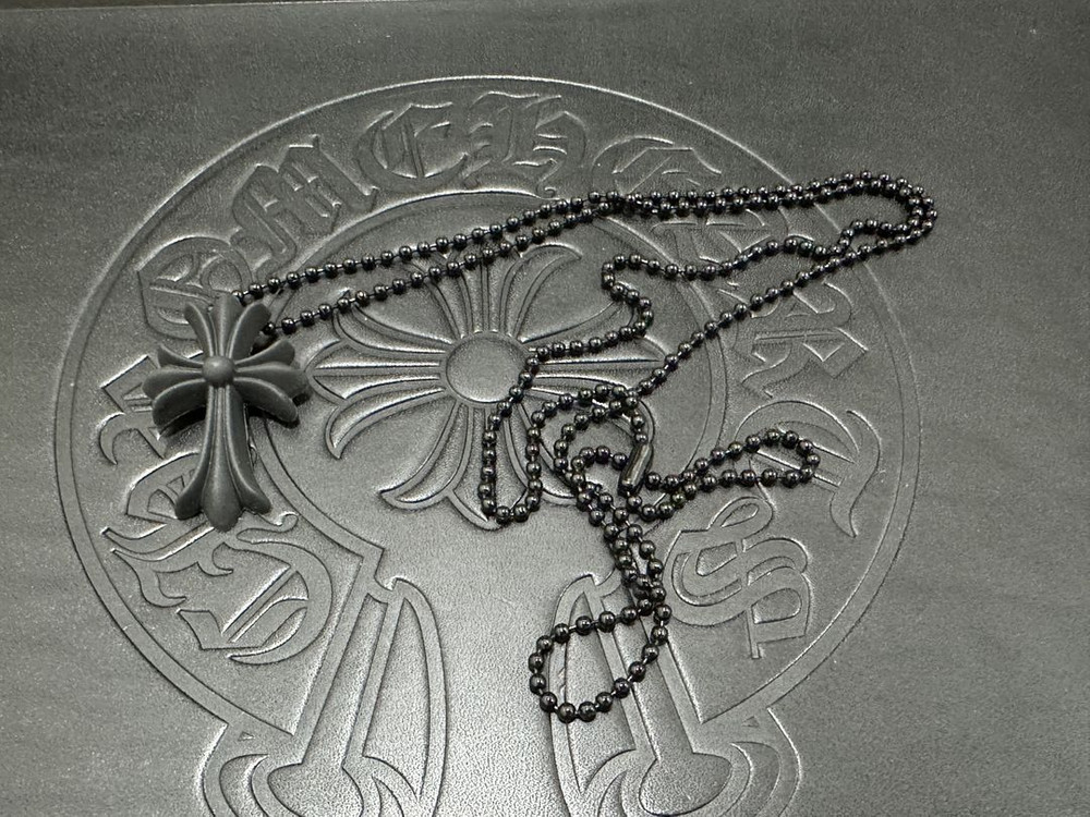 크롬하츠 실리크롬 CH 크로스 펜던트 목걸이 체인 이미지