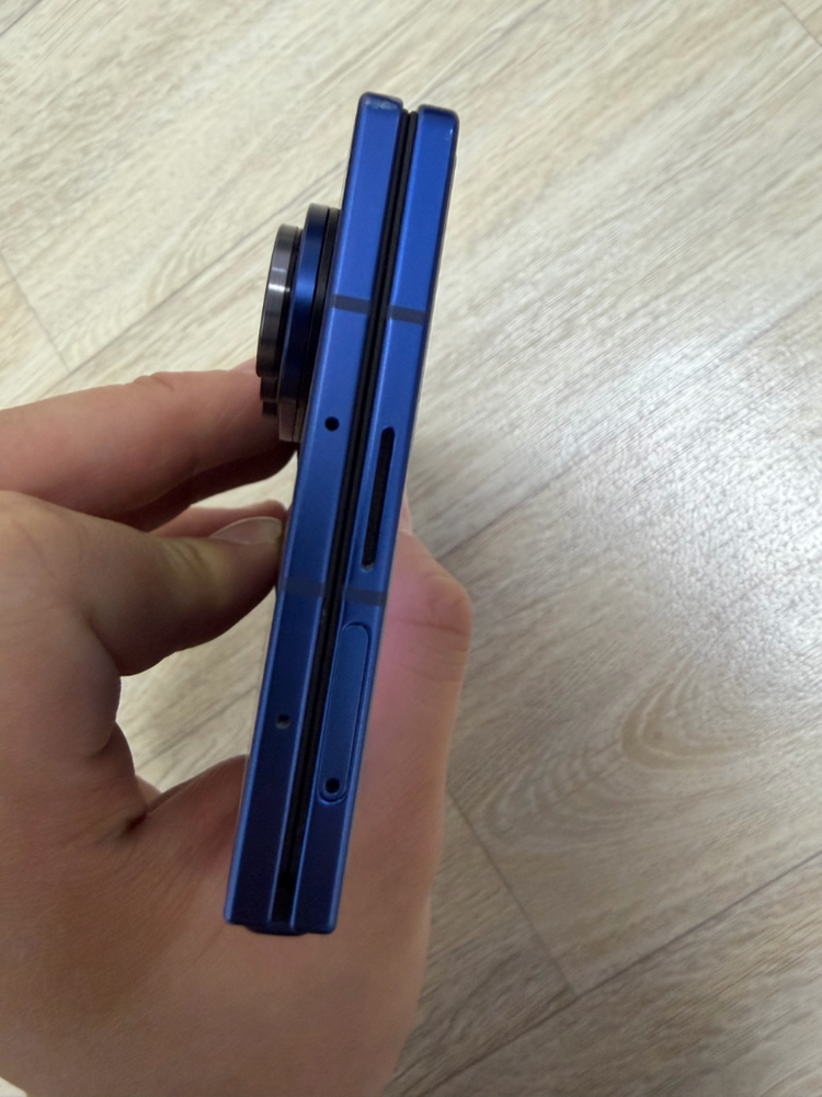 갤럭시Z폴드7 256GB 싸게 판매합니다. 이미지