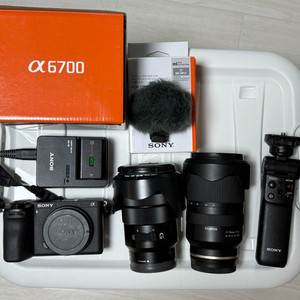 소니 A6700 + 렌즈 2개 + 기타 정품 악세사리 일괄 판매 풀세트 이미지