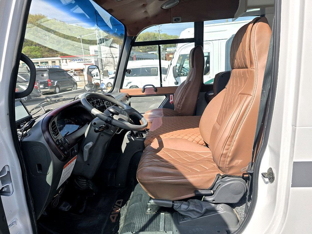 12년 e카운티4인승캠핑카(신규제작,숏바디,16만km)-전액할부됨 이미지