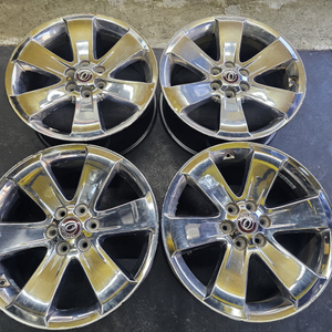 모하비 18인치 순정 크롬휠 1대분 이미지