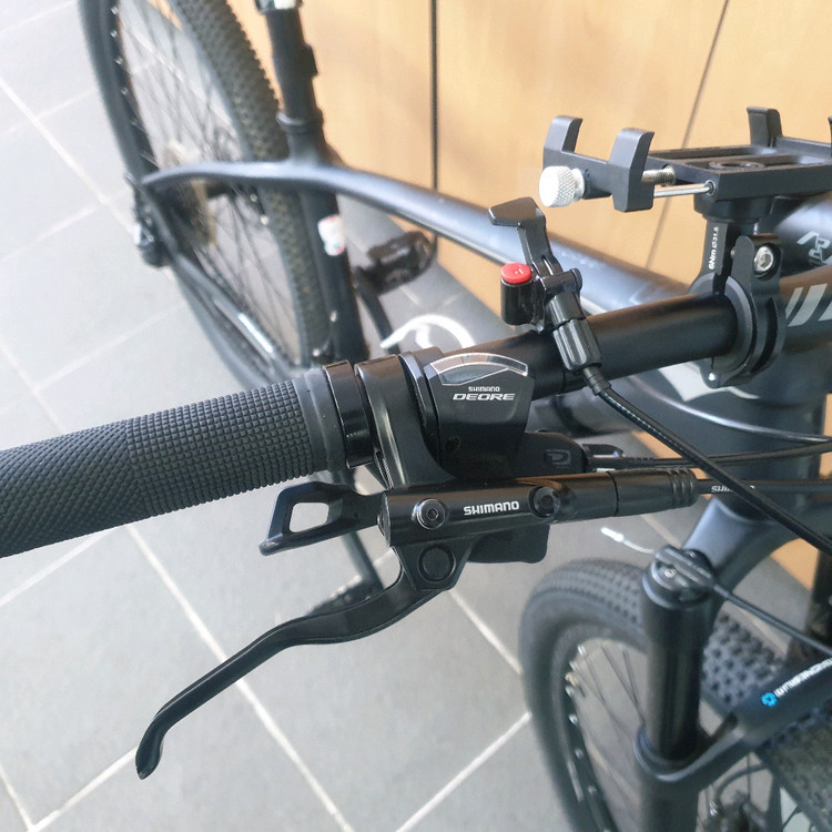 mtb 자전거 칼라스 카본모델입니다 이미지