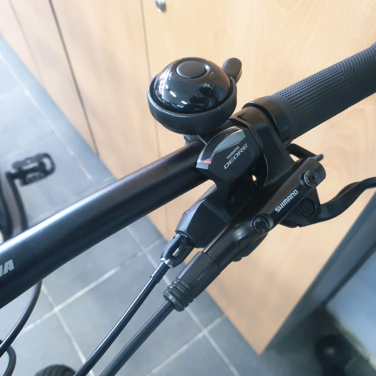 mtb 자전거 칼라스 카본모델입니다 이미지