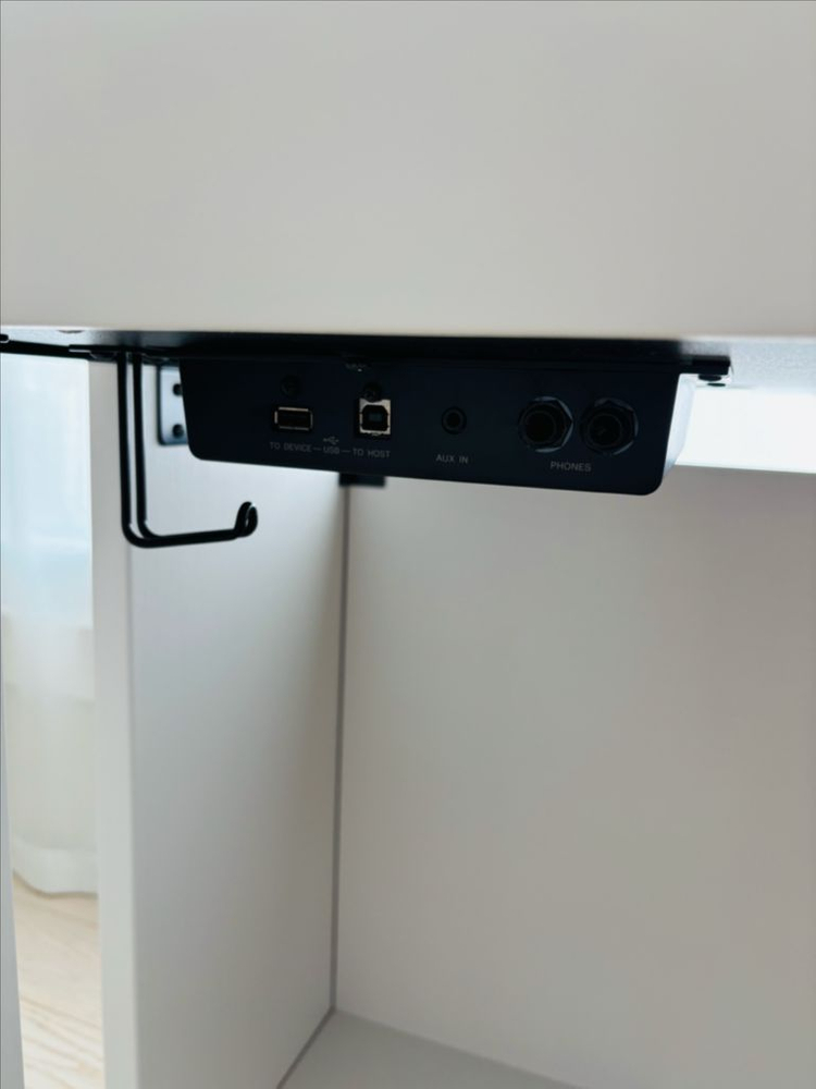 야마하 CLP-735 화이트 디지털 피아노 이미지