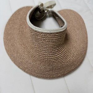 헬렌카민스키 알리야 이미지