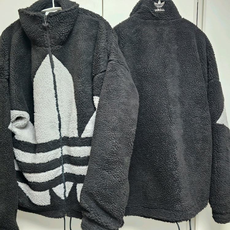 아디다스 빅로고 뽀글이 후리스 M,S 2벌 이미지