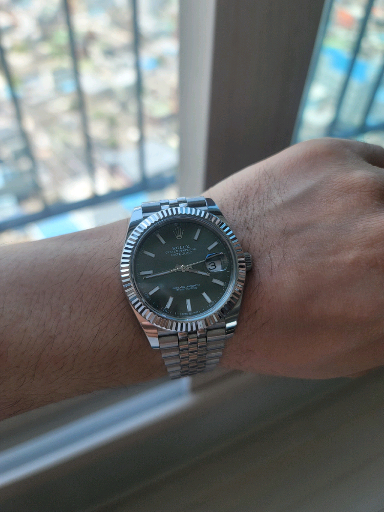 로렉스 데이저스트 그린 41미리 이미지