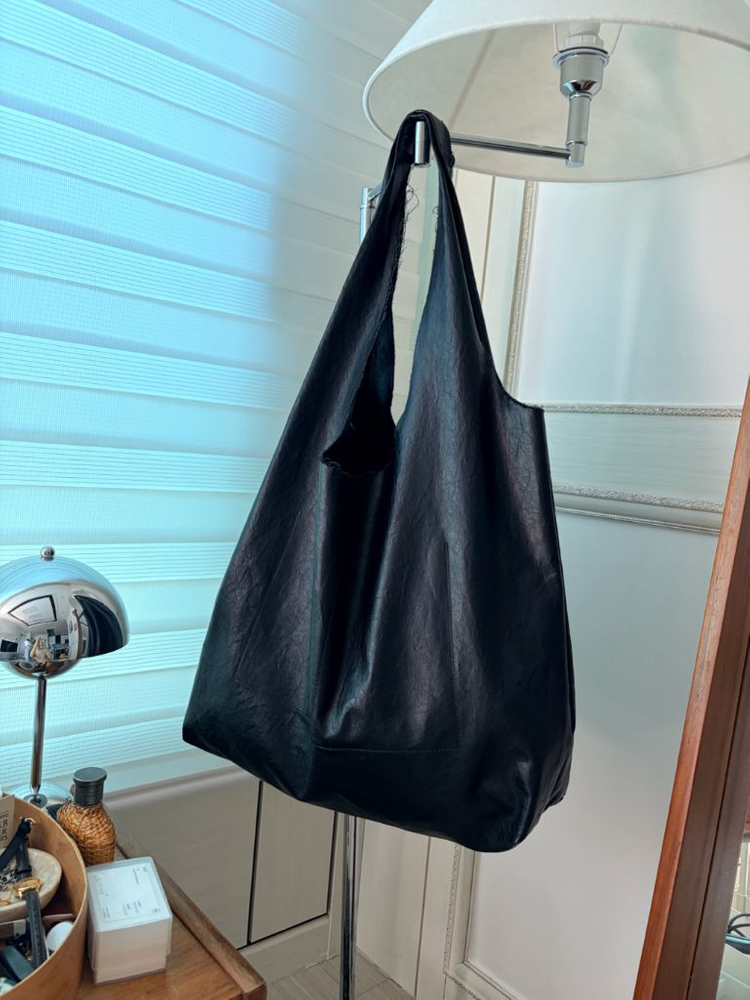 쿠어 빈들 토드백 블랙(보부상 큰 가방) 2회착 이미지