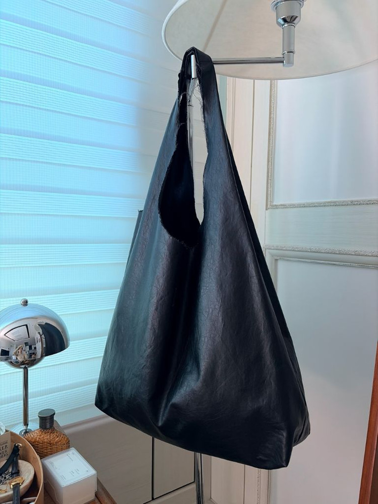 쿠어 빈들 토드백 블랙(보부상 큰 가방) 2회착 이미지