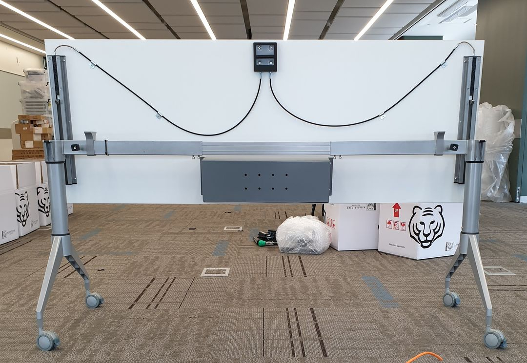 허먼밀러 연수용 테이블 (Herman Miller Training Table) 이미지