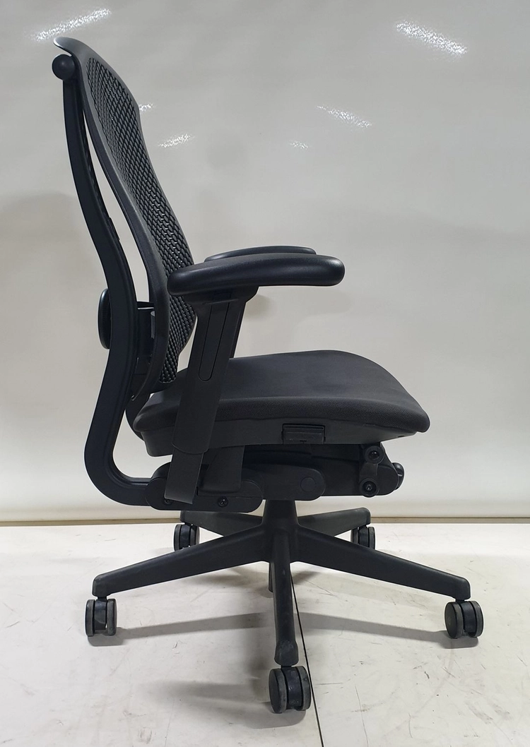 허먼밀러 셀 의자 (HermanMiller Celle Chair) 이미지