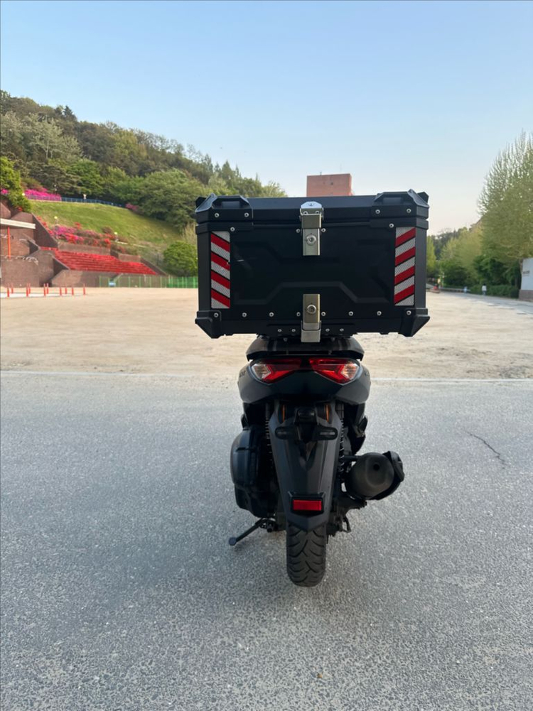 23년식 nmax155 ABS 오토바이 판매합니다 이미지