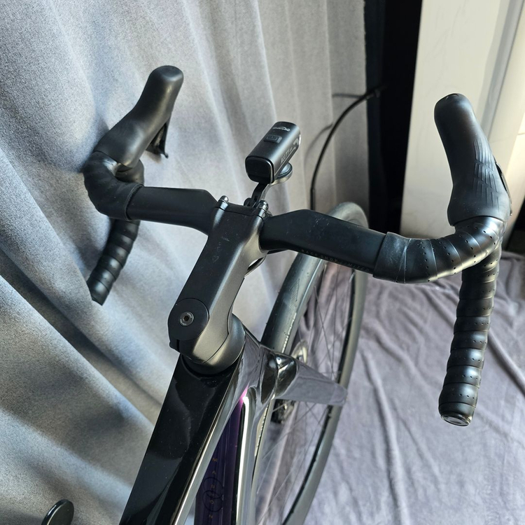 2025 트렉 마돈 sl7 8세대 풀카본 로드자전거 이미지