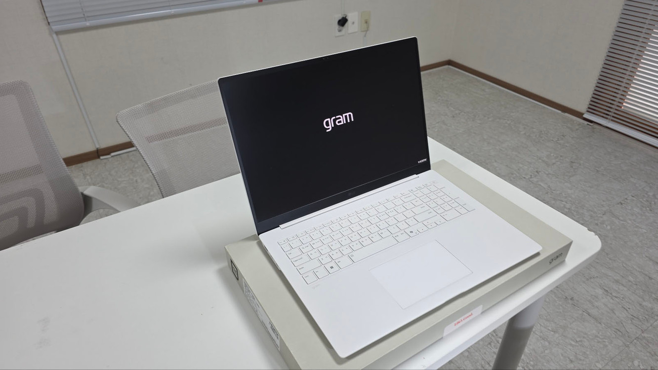 LG전자 2025 gram 그램 노트북 17인치 이미지