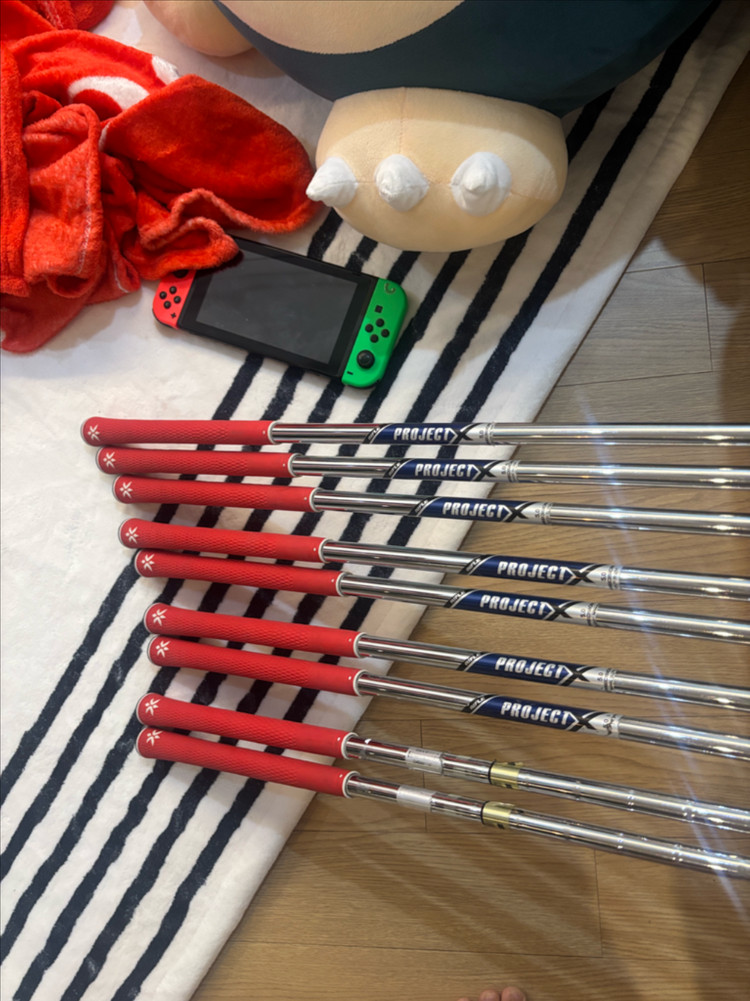 브릿지스톤 v300 6세대 아이언세트 골프채 팝니다. 이미지