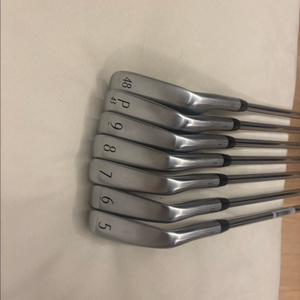 타이틀리스트 T250 4세대 최신형아이언세트 골프채 팝니다. 이미지