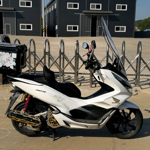 혼다PCX125/20년식/6만키로/120만원/배달세팅 이미지