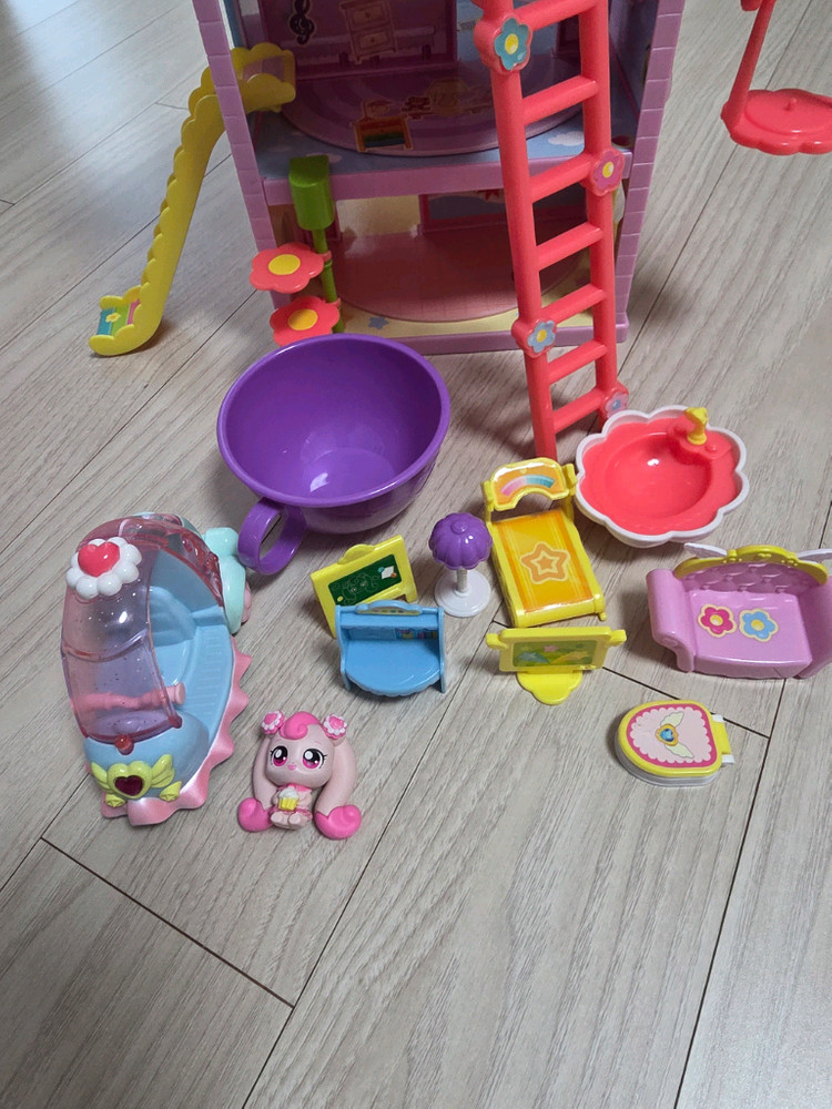 티니핑하우스+하츄핑피규어+아자핑피규어 일괄-가격내림 이미지