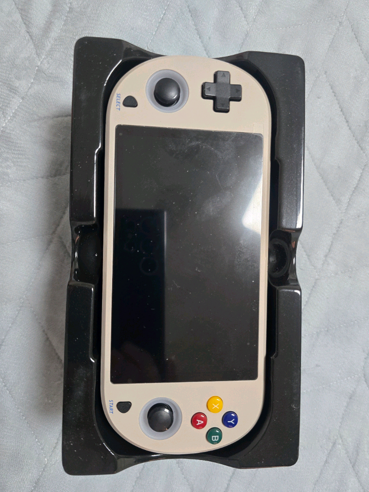 M22 Pro 휴대용 게임기 (128GB) 이미지