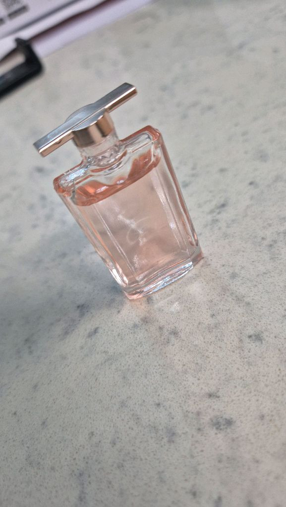 랑콤이돌 샘플 향수 이미지