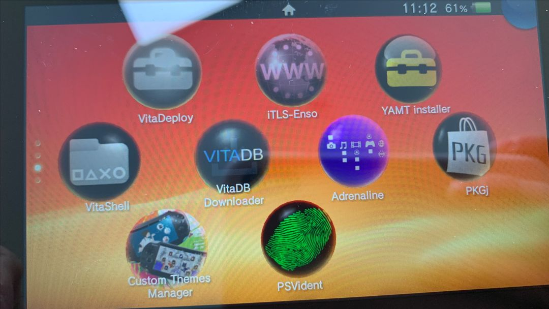 소니 PS Vita 2세대 128GB 비타 2005 비타 2세대 오렌지 팝니다. 이미지