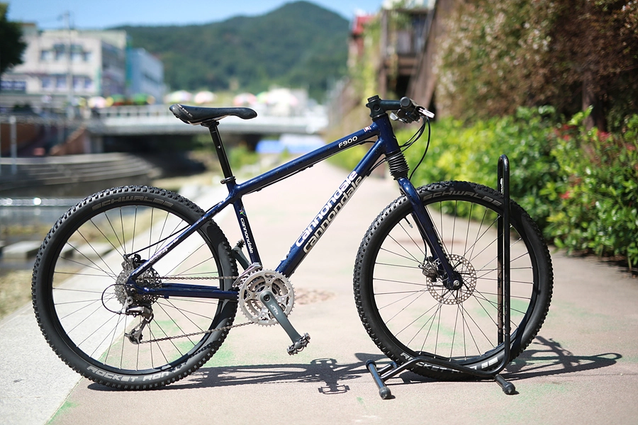 캐논데일 F900 스몰 16인치- 26인치- 이미지